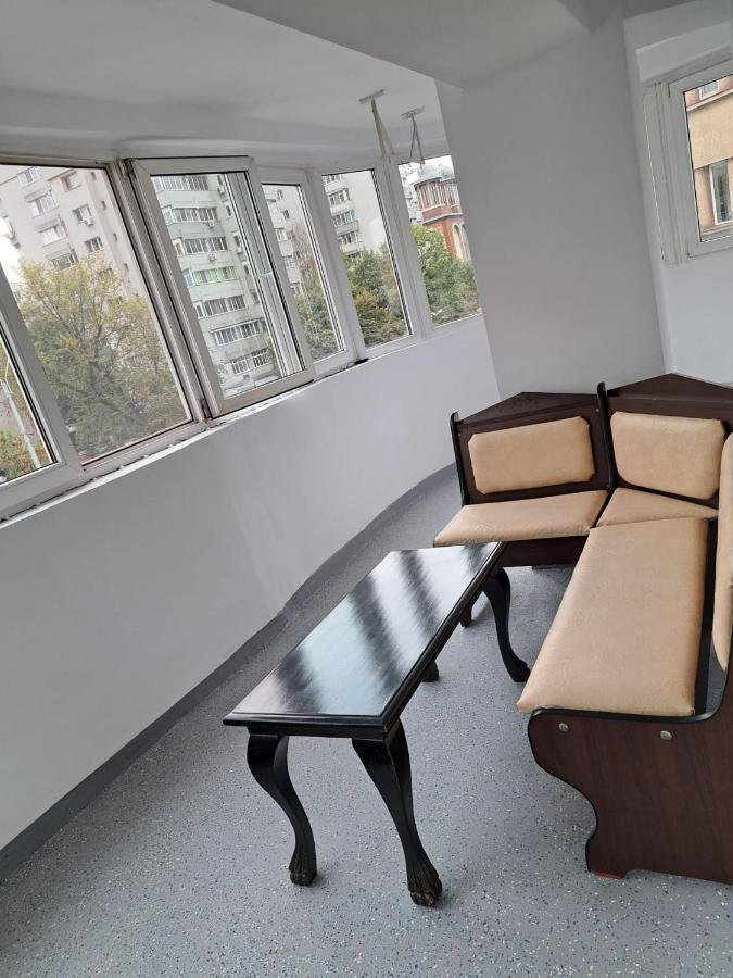 Apartament Apartament Titulescu/Banu Manta Bukareszt Zewnętrze zdjęcie